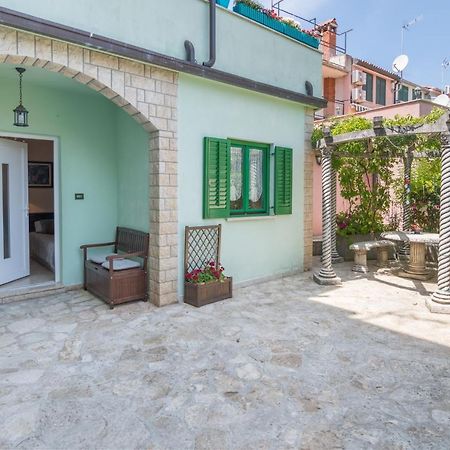 Secret Garden Apartment Пореч Экстерьер фото
