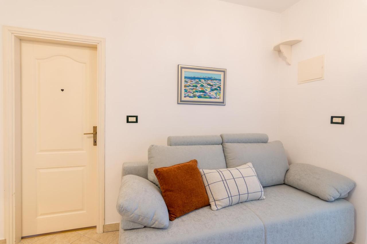 Secret Garden Apartment Пореч Экстерьер фото