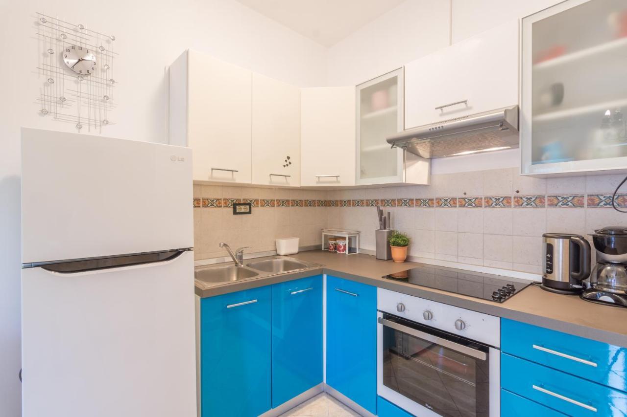 Secret Garden Apartment Пореч Экстерьер фото
